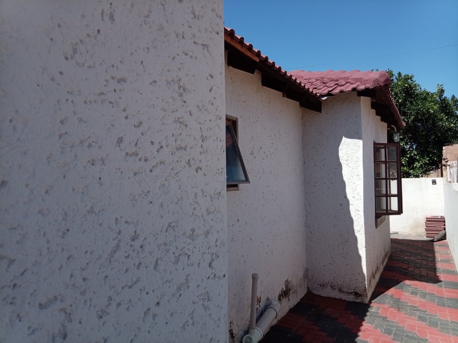 To Let 3 Bedroom Property for Rent in Mabopane Unit X North West